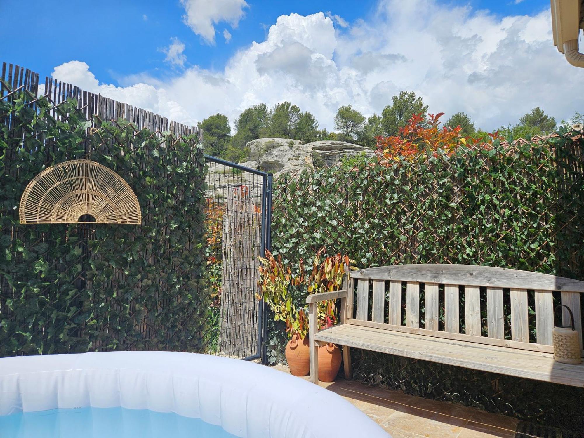 Havre De Paix Climatise Vers Gordes - Spa & Nature Beaumettes Exterior photo